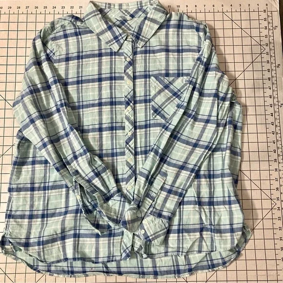 Vineyard Vines Women’s Size 20 Blue Relaxed Button Down Shirt - Picture 1 of 6